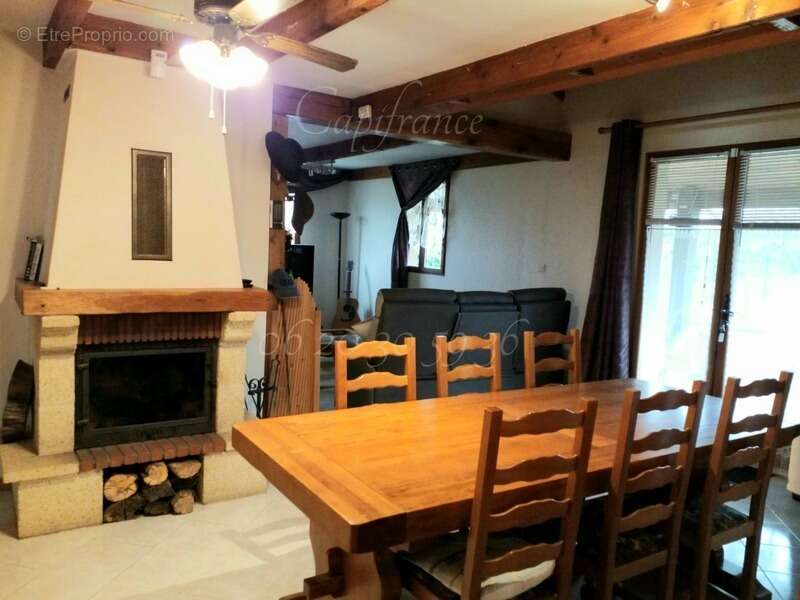 Maison à COURCELLES-SUR-SEINE