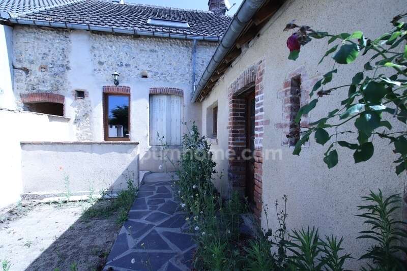 Maison à AUBIGNY-SUR-NERE