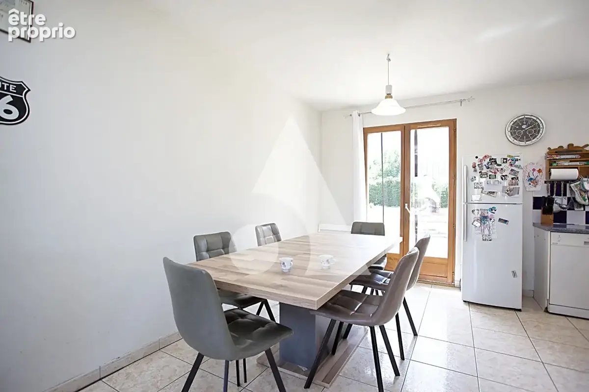 Maison Porte Des Pierres Dorees 6 pièce(s) 95 m2 - photo 3