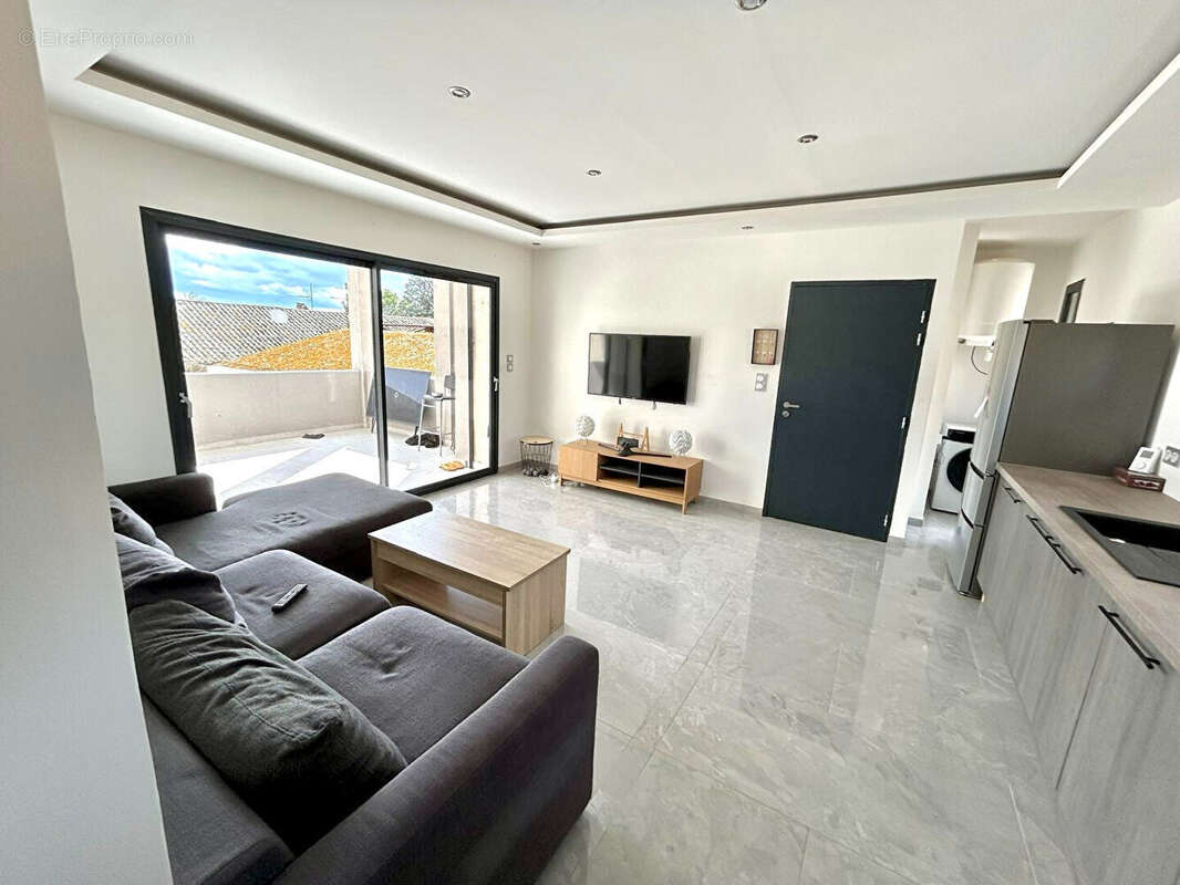 Appartement à SORGUES
