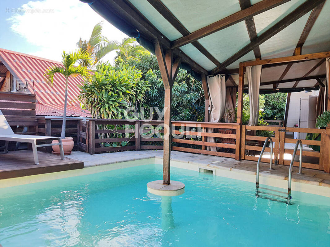 Maison à SAINT-PIERRE