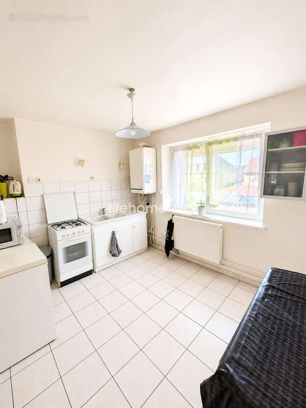 Appartement 70 m² à Sedan  - photo 6