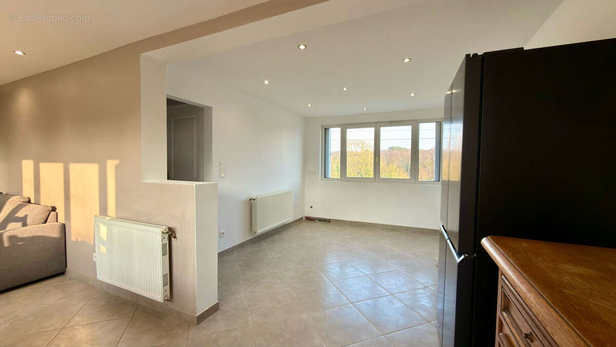 Maison à SAINT-ETIENNE-AU-MONT