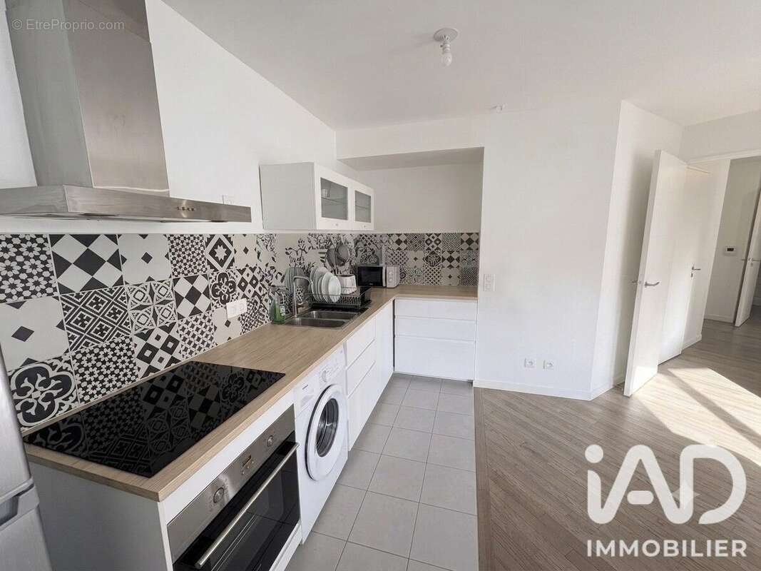 Appartement 58 m² à Romainville  - photo 3