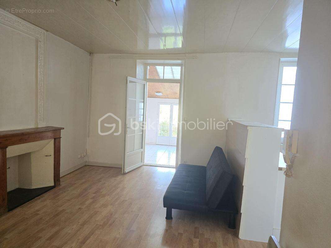 Appartement à JONZAC