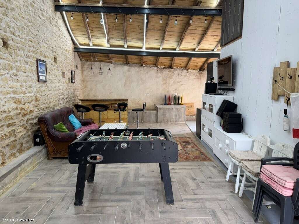 Propriété De Caractère Sur 2 Hectares Avec Deux Gîtes, Piscine Et Fort Potentiel De Développement - photo 39