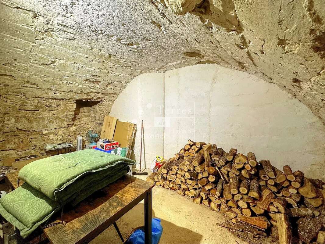 Maison à FOX-AMPHOUX