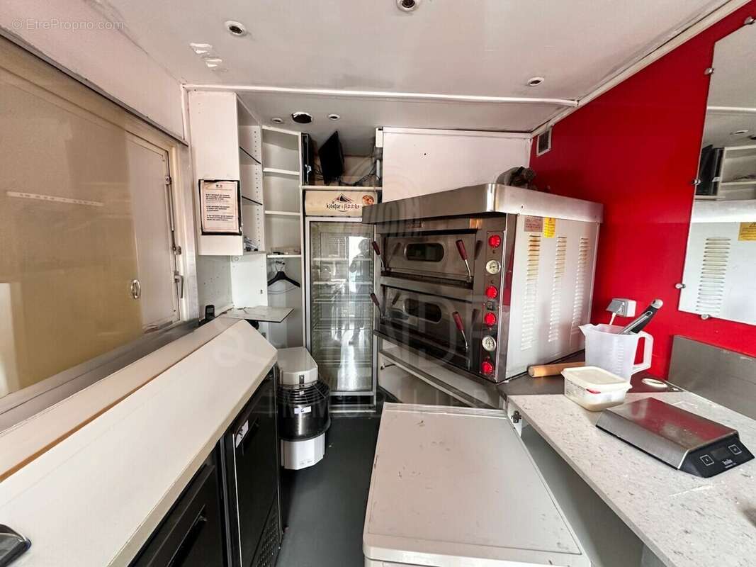 Commerce à LA COTE-SAINT-ANDRE