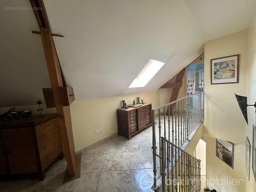 Maison à MORET-SUR-LOING