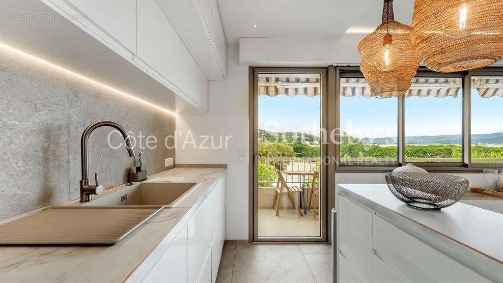 Appartement à SAINT-TROPEZ