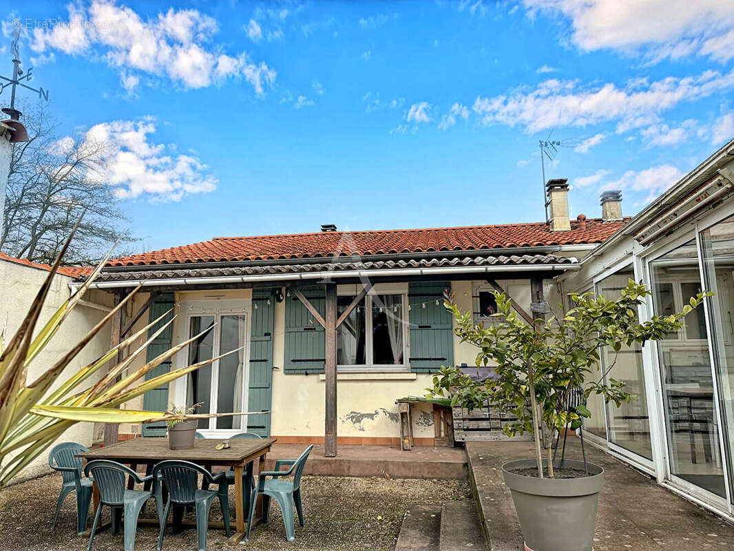 Maison de plain-pied à Rochefort .126 m² .Secteur Merleau Ponty - photo 16