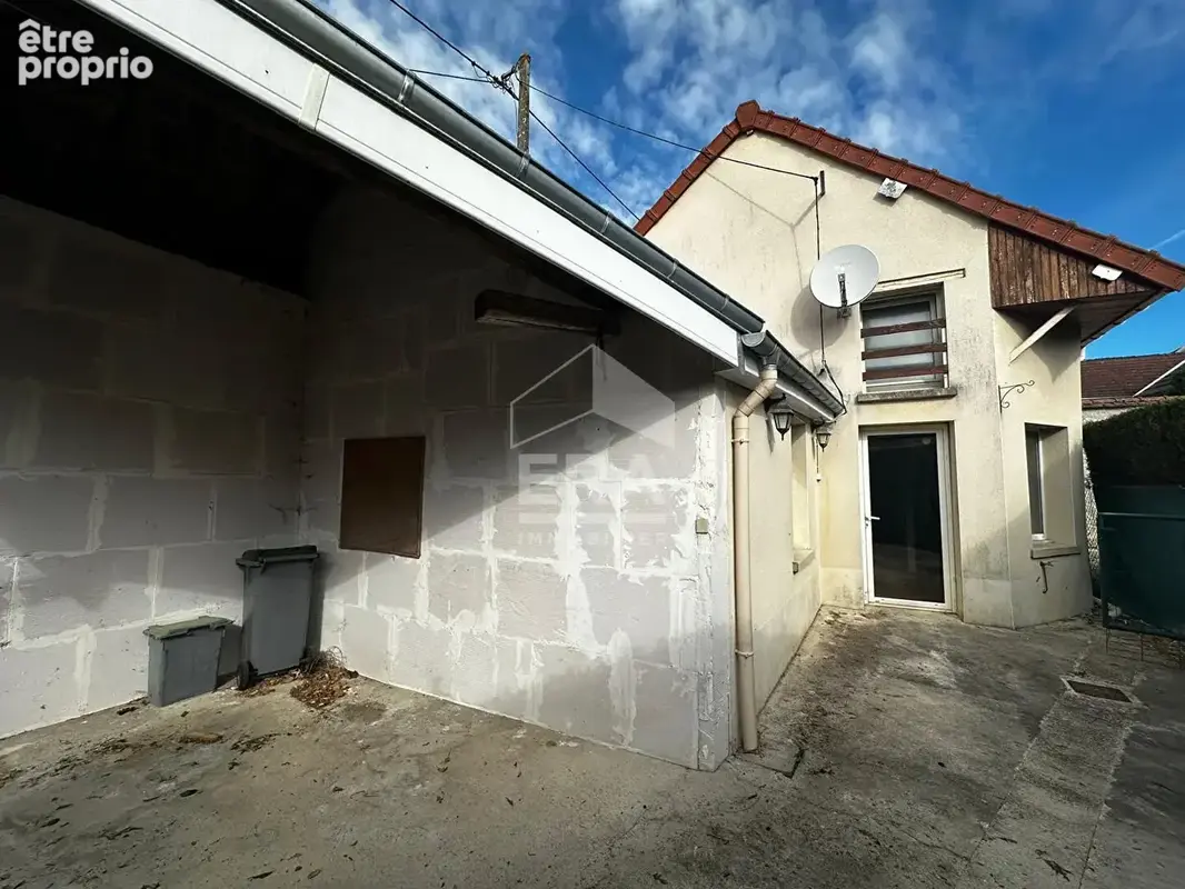 Ensemble immobilier avec deux maisons et grange - Val de Livre (Tauxières-Mutry) - photo 3