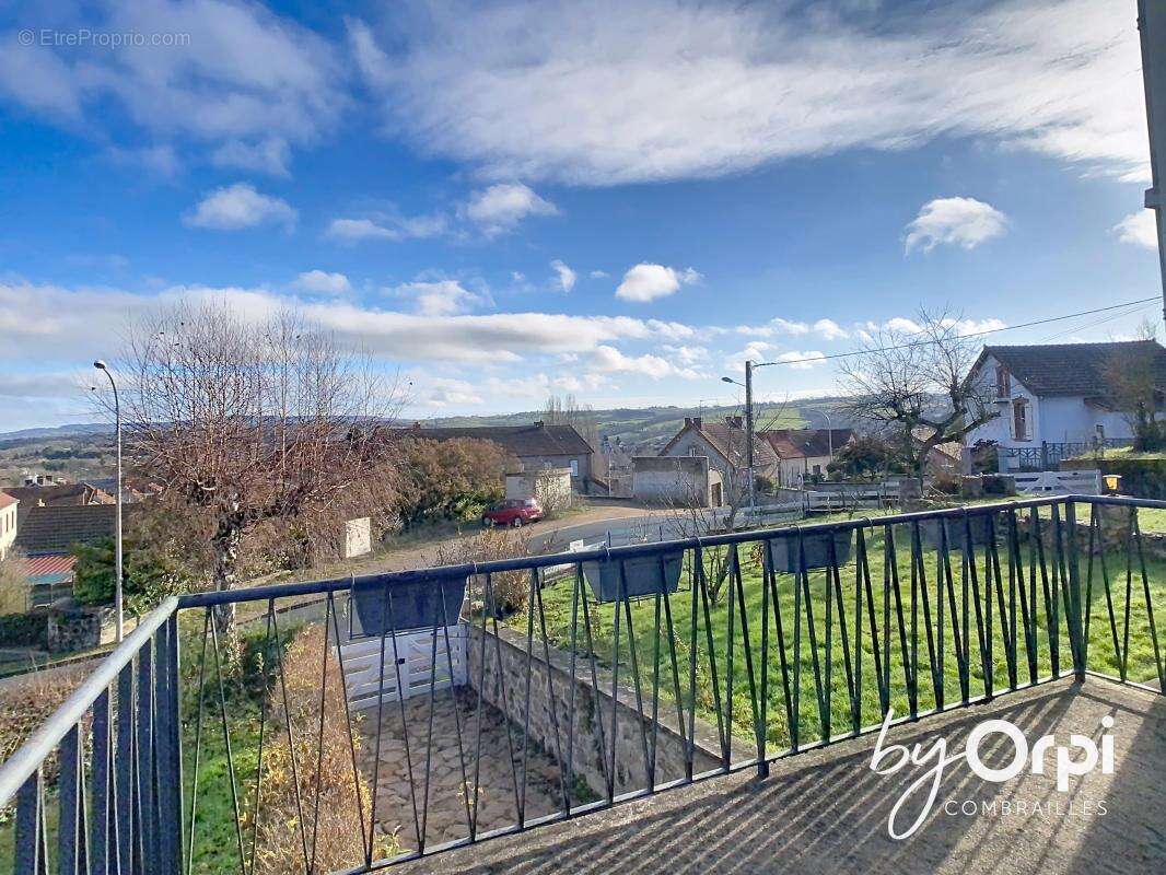 Maison à SAINT-ELOY-LES-MINES