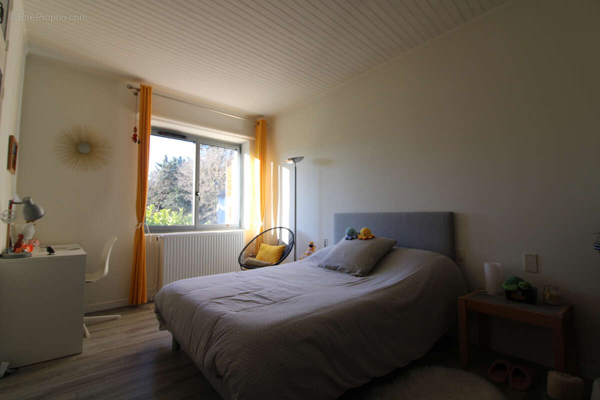 Maison à SAINT-CHRISTOL-LES-ALES