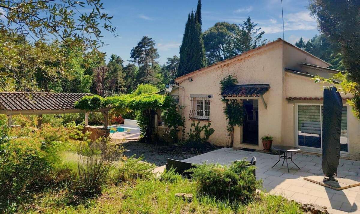 Photo 2 - Maison à CALLIAN