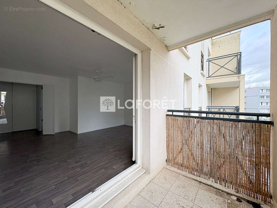 Appartement à JUVISY-SUR-ORGE