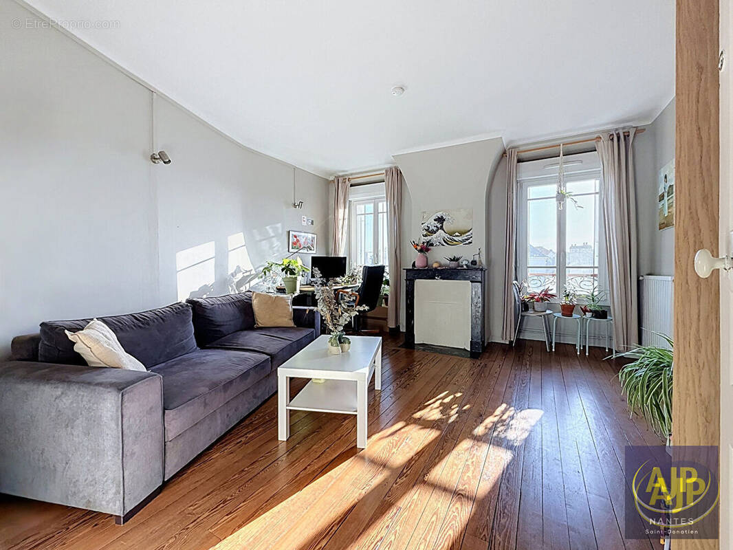 Appartement à NANTES