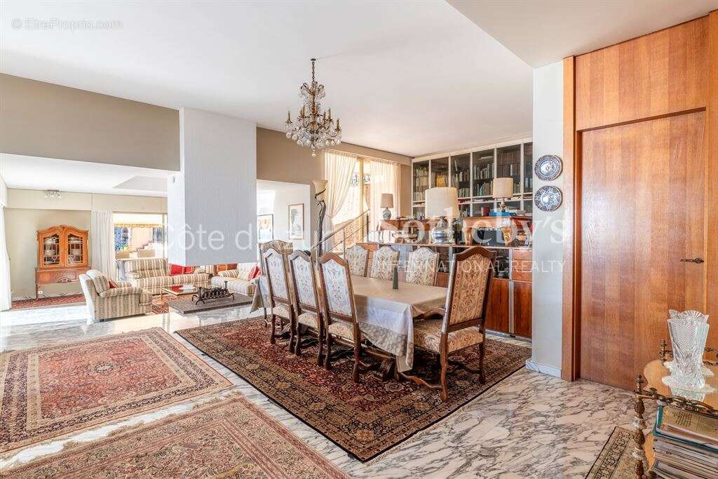 Villefranche-sur-Mer villa en domaine privé avec vue mer panoramique - photo 8