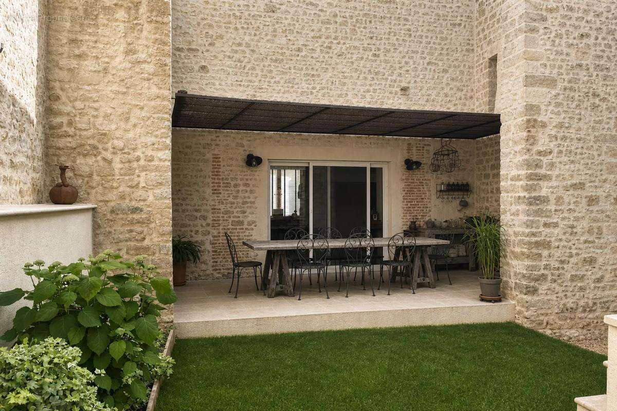 Maison de 7 pièces de 197 m² à Sainte-Hermine - photo 17