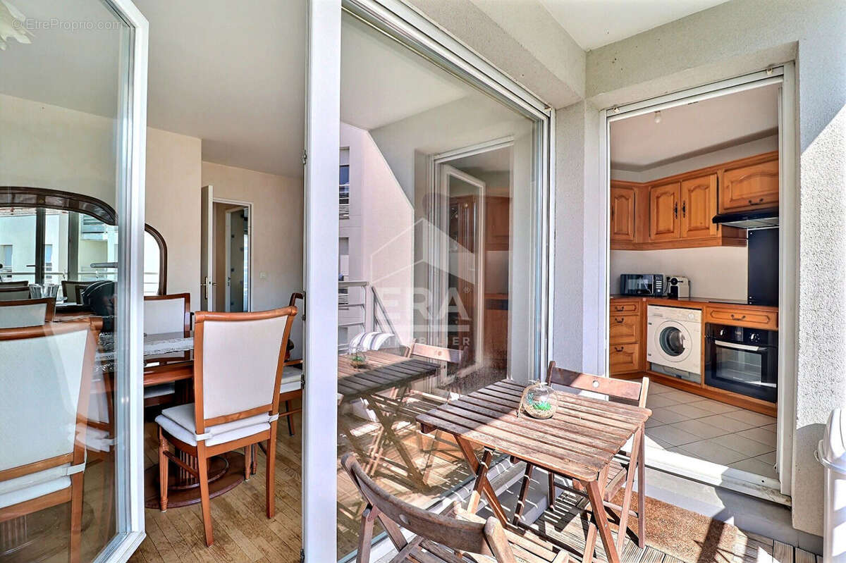 Appartement à SAINT-DENIS