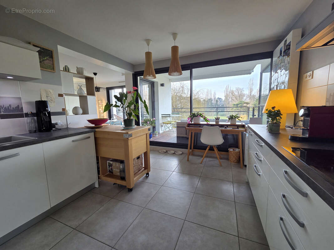 Appartement à BELLERIVE-SUR-ALLIER