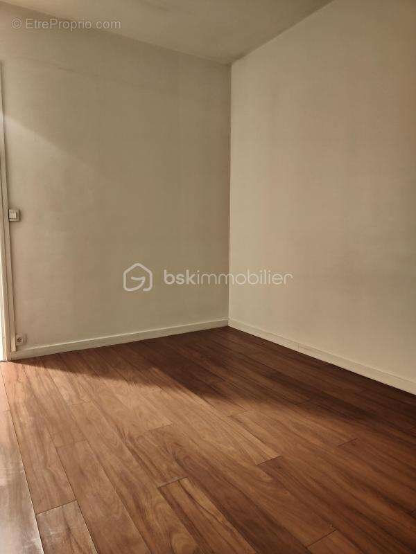 Appartement 69 m² à Grigny  - photo 4
