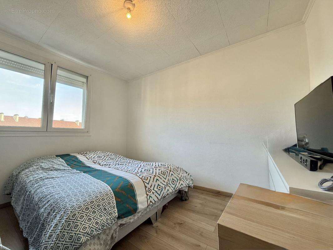 Appartement à CHENOVE