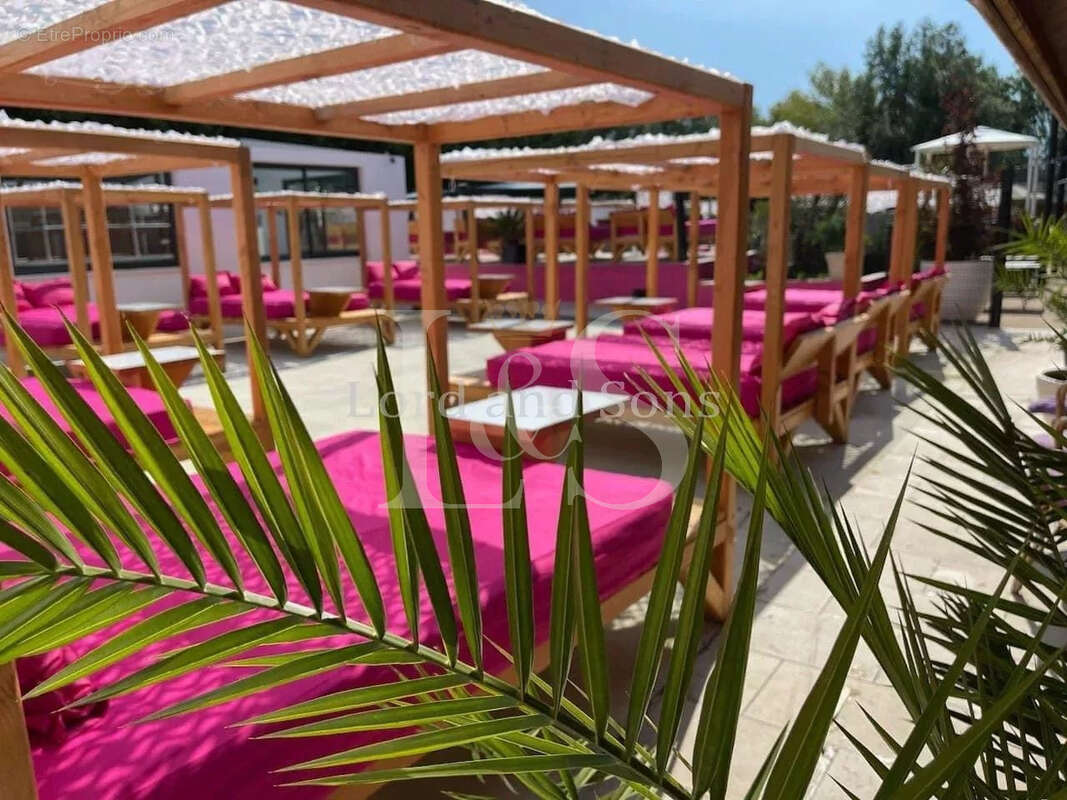 Maison à SUZE-LA-ROUSSE