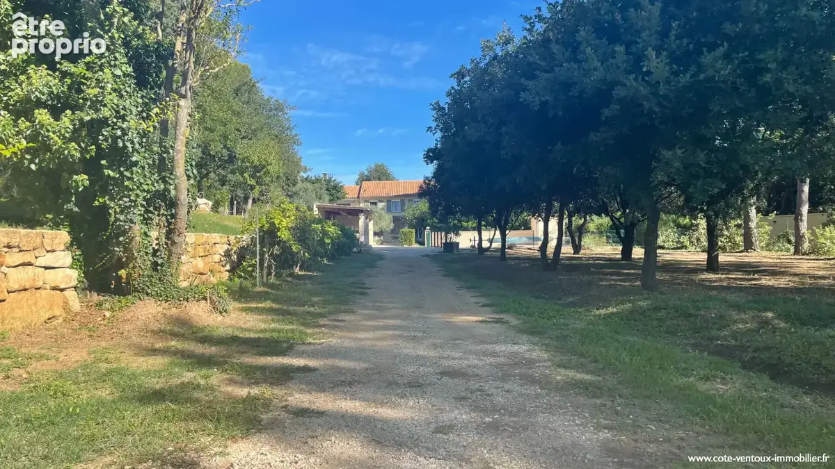Maison proche VACQUEYRAS - 180 m2  avec appart T2 + 2 grands garages ! - photo 9