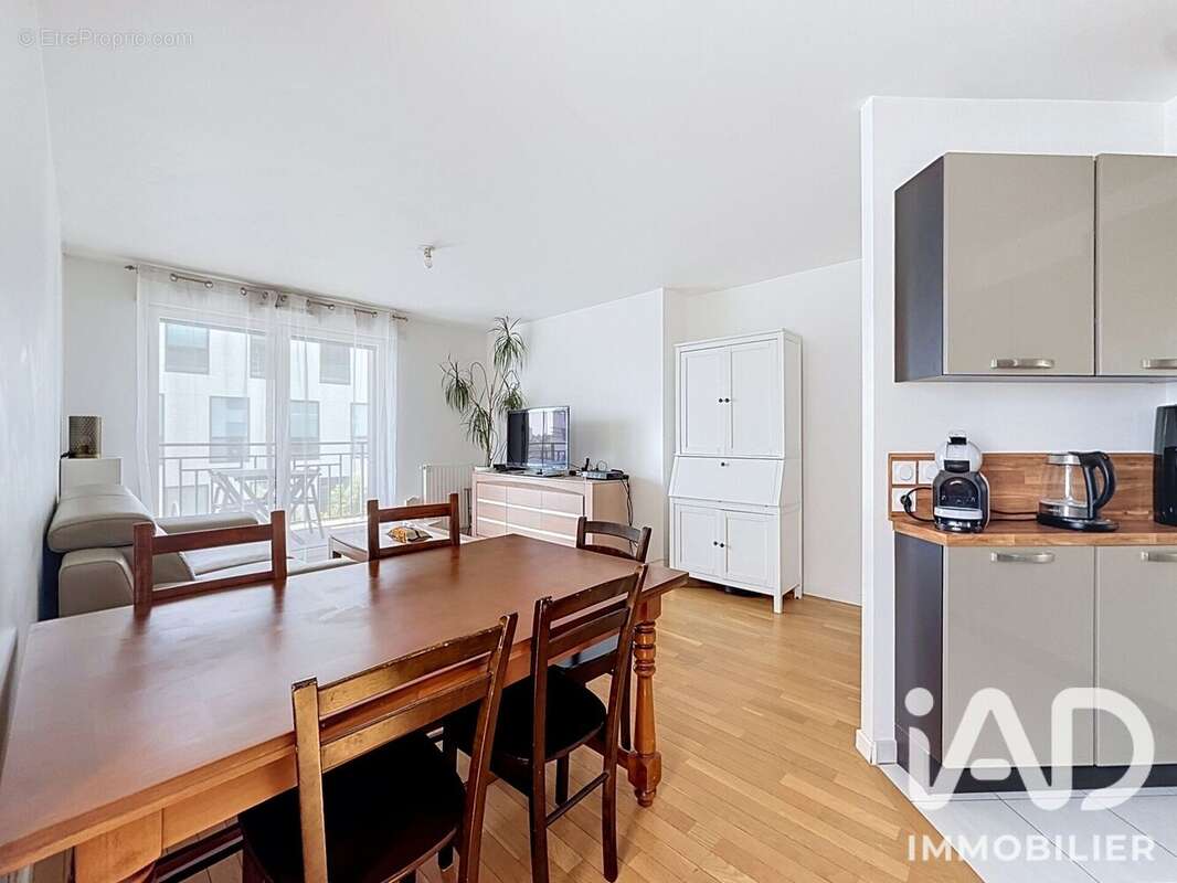 Appartement 60 m² à Antony  - photo 2