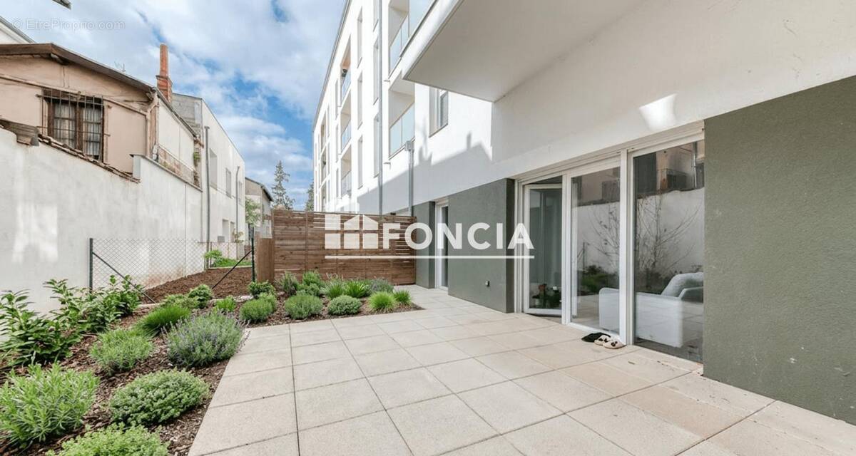 Appartement à SAINT-FONS