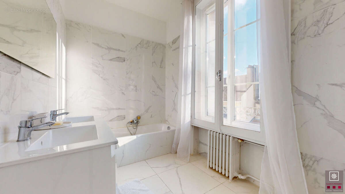 Appartement à LYON-6E