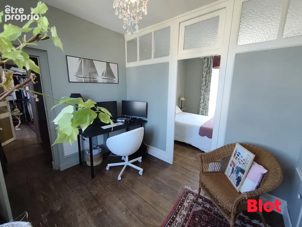 Maison 10 pièces 129 m² à vendre à Montreuil-Le-Gast (35520) - photo 7