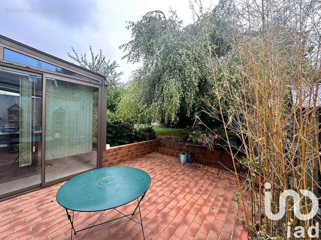 Photo 1 - Maison à BRIE-COMTE-ROBERT