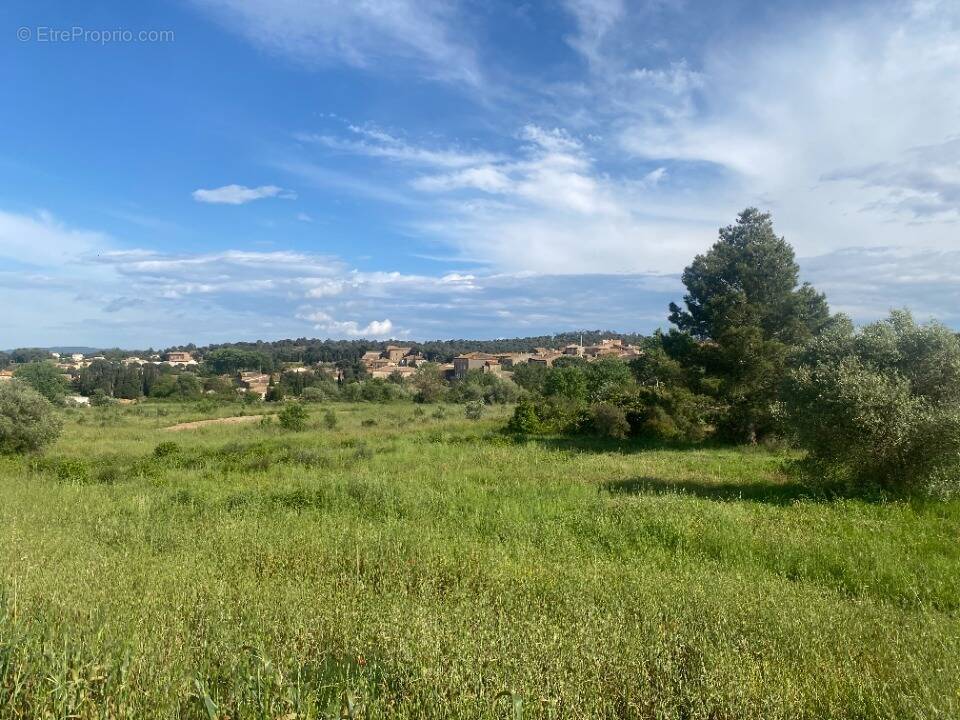 Terrain à BOUTENAC