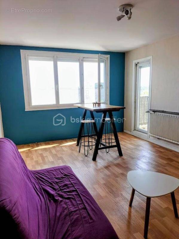 Appartement à MIGENNES