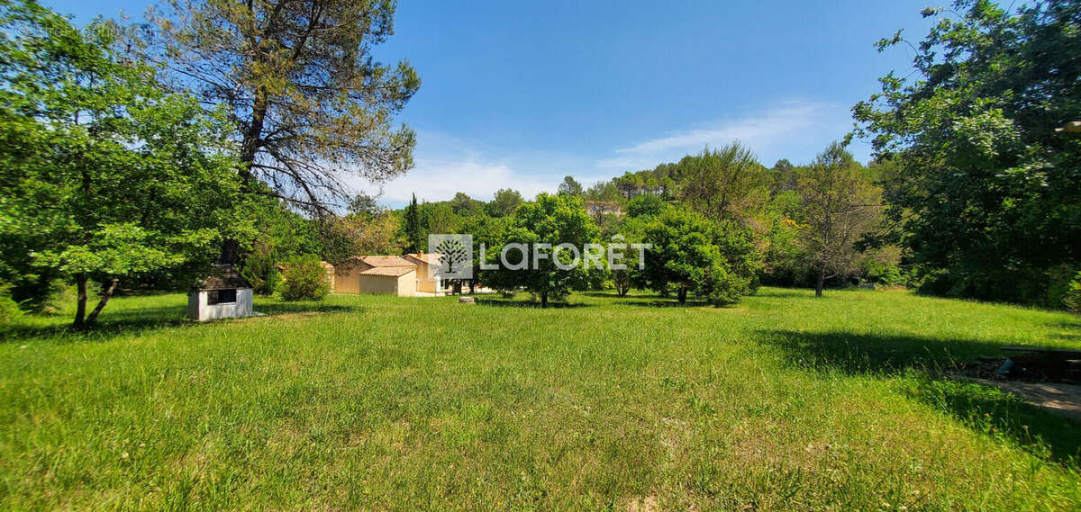 Villa Tourves 5 pièces 4 chambres - photo 3