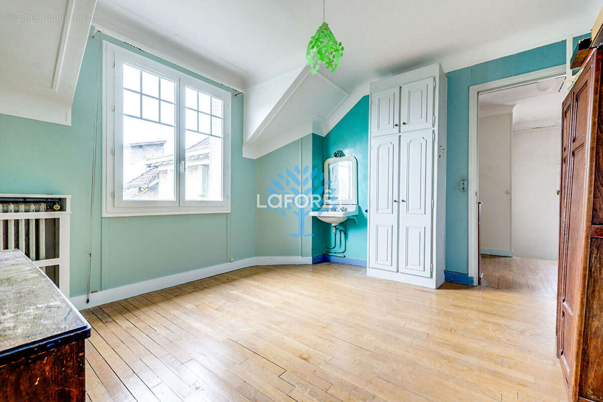 Maison à FONTENAY-SOUS-BOIS