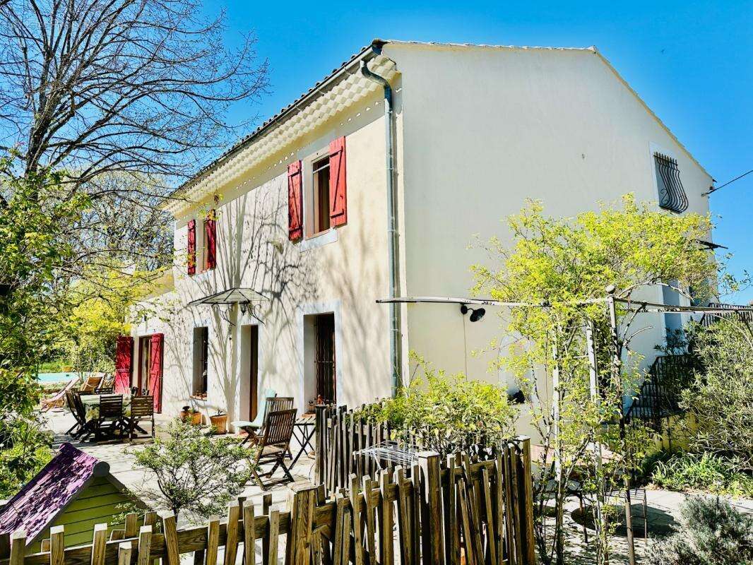 Maison à LE PUY-SAINTE-REPARADE