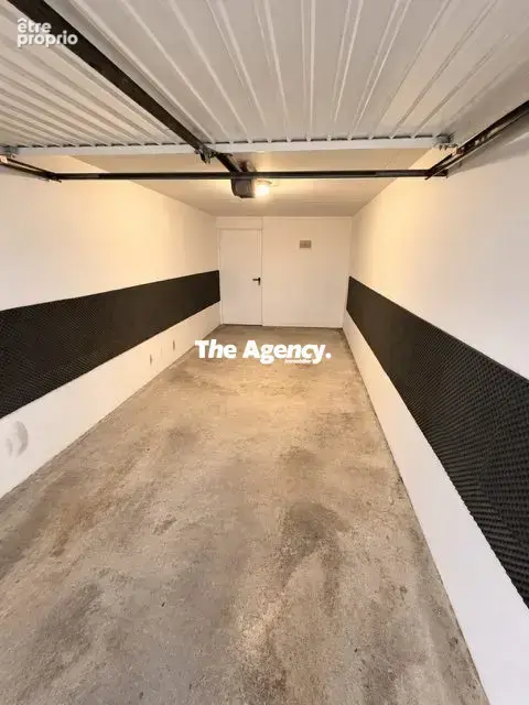 Parking à MARSEILLE-8E