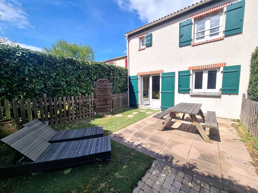 Maison à SAINT-SEBASTIEN-SUR-LOIRE