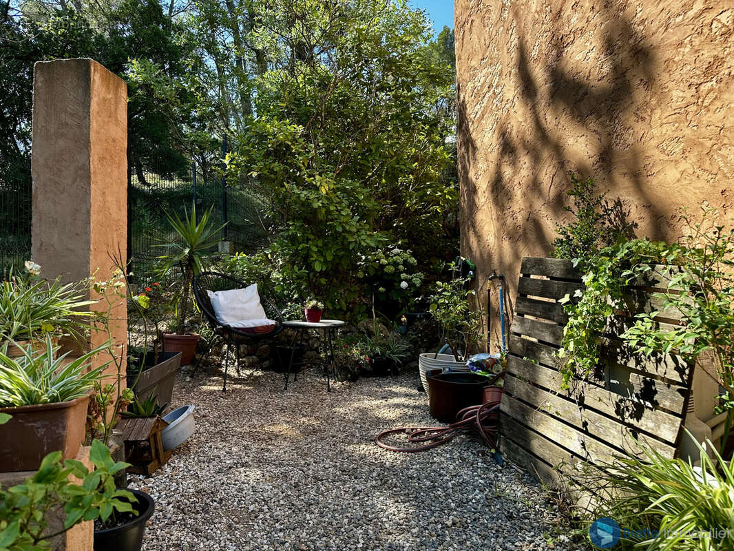 Maison à SOLLIES-TOUCAS