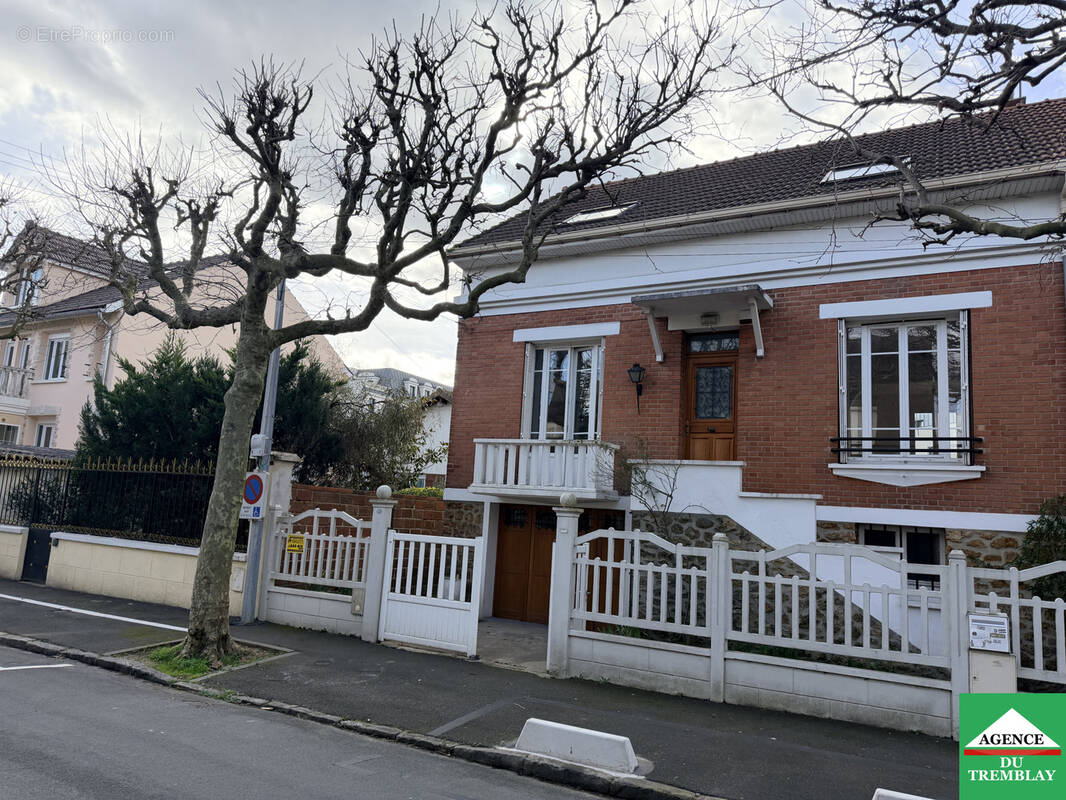 Maison à CHAMPIGNY-SUR-MARNE