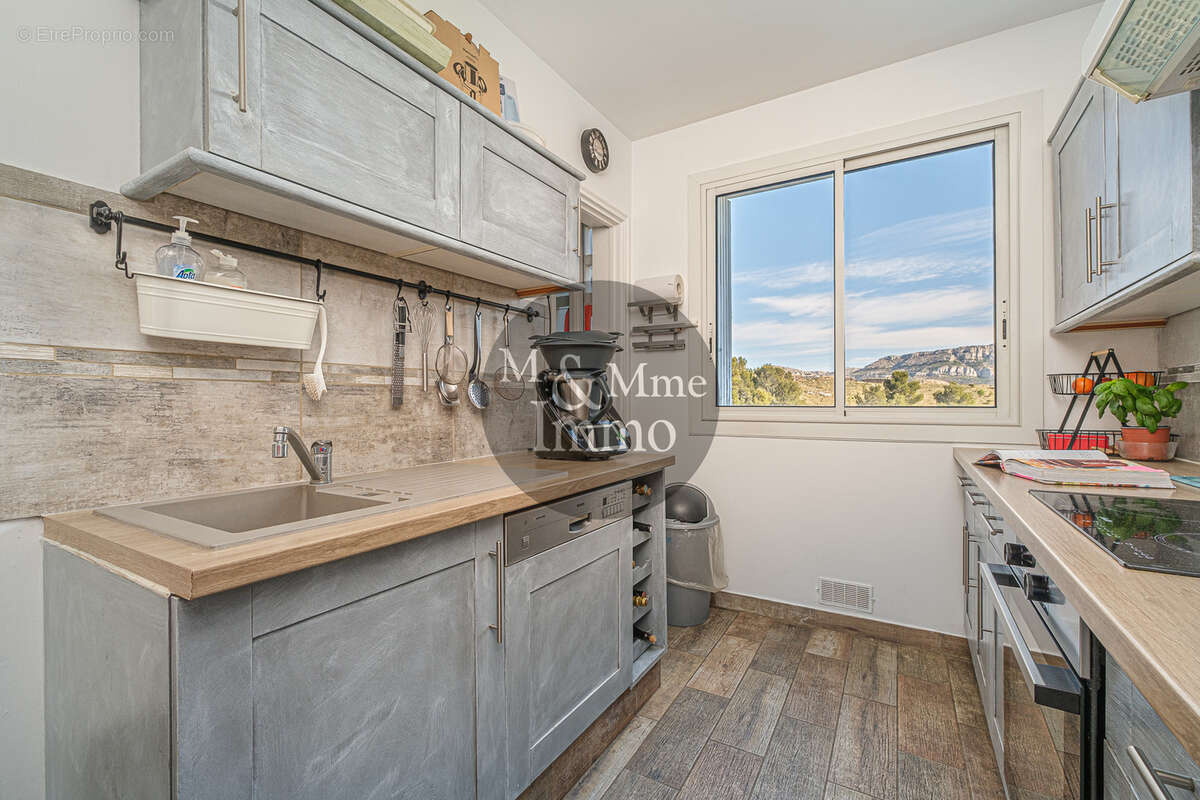 Appartement à MARSEILLE-9E
