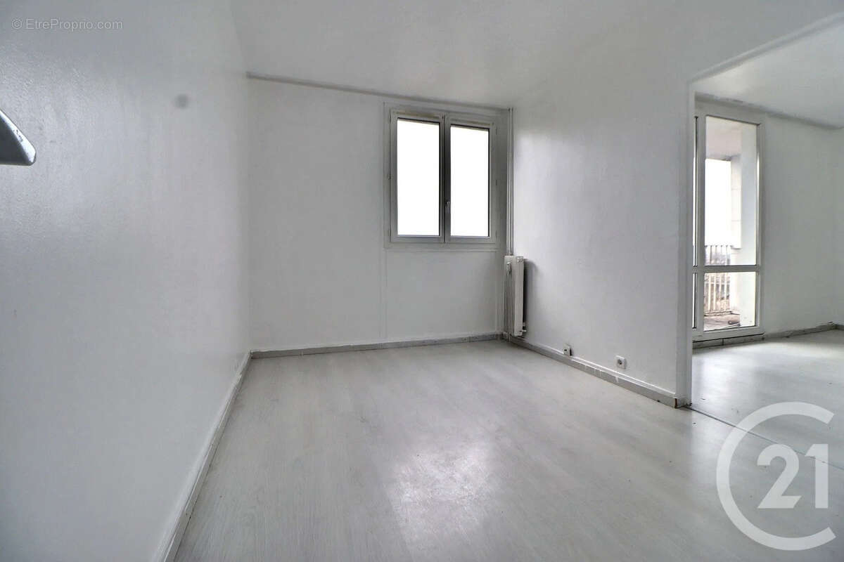 Appartement à AULNAY-SOUS-BOIS