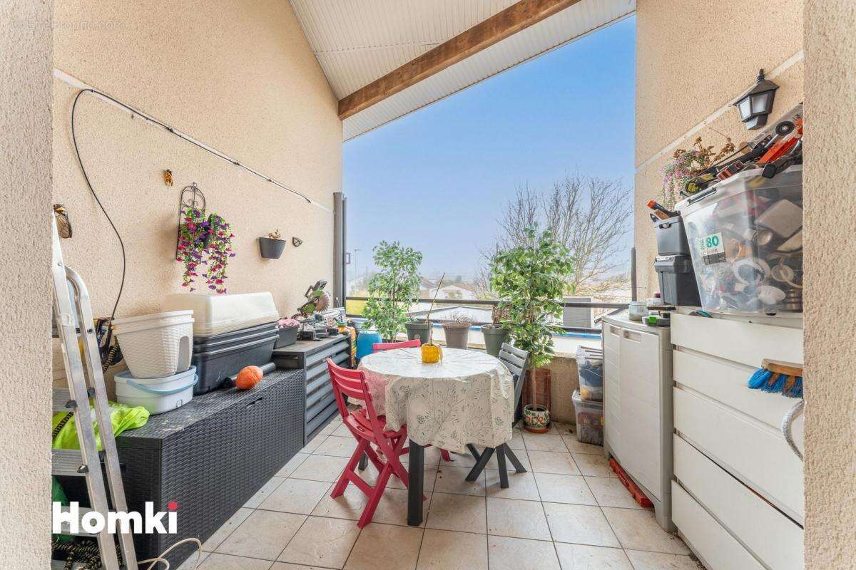 Appartement à VILLENAVE-D'ORNON