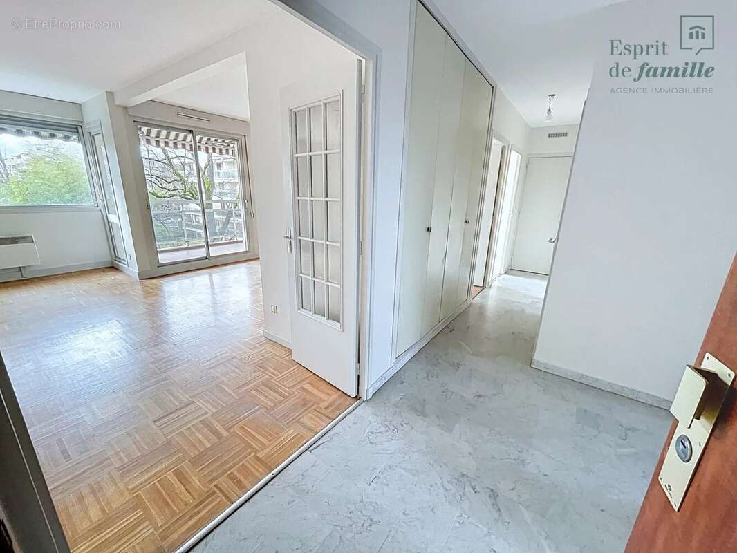 Appartement à CALUIRE-ET-CUIRE