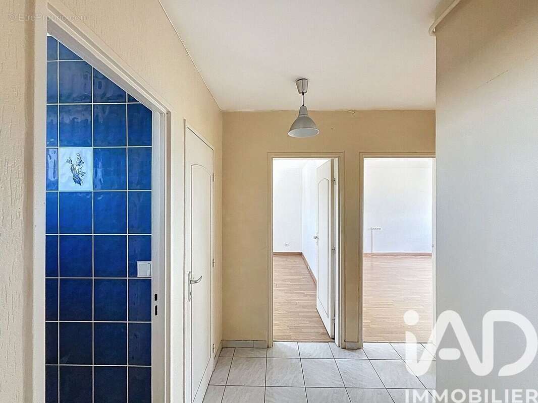 Photo 3 - Appartement à HEROUVILLE-SAINT-CLAIR