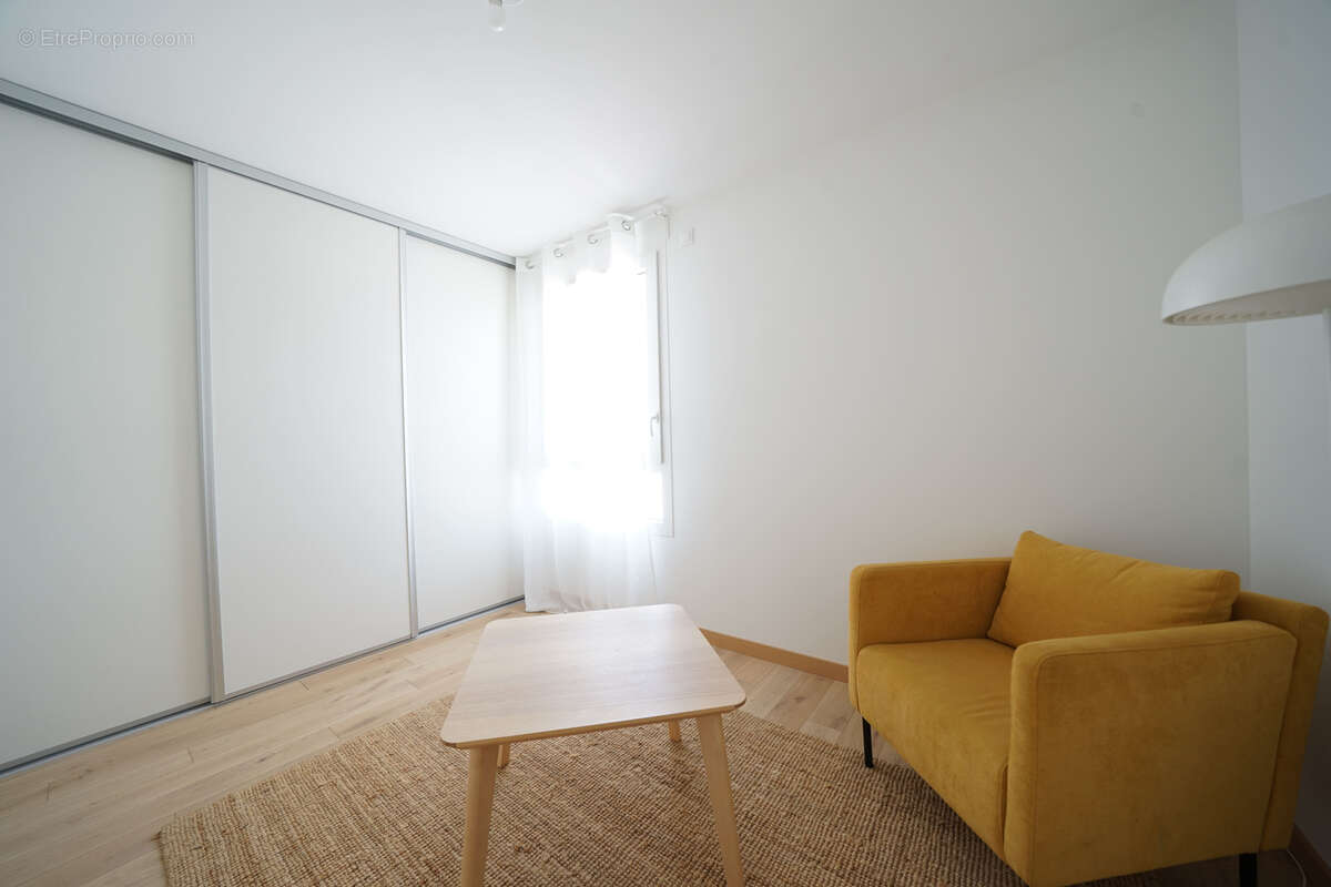 Appartement à MEYLAN