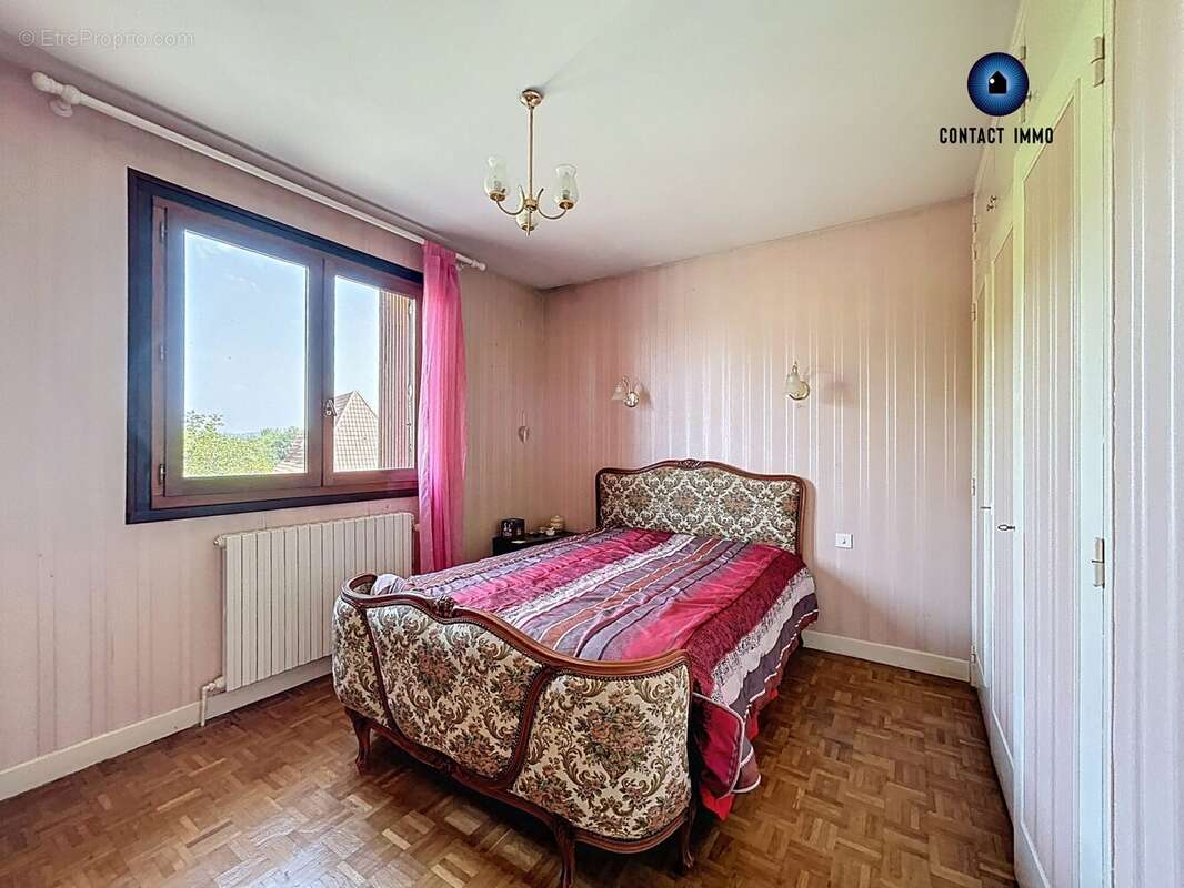 Maison à DONZENAC